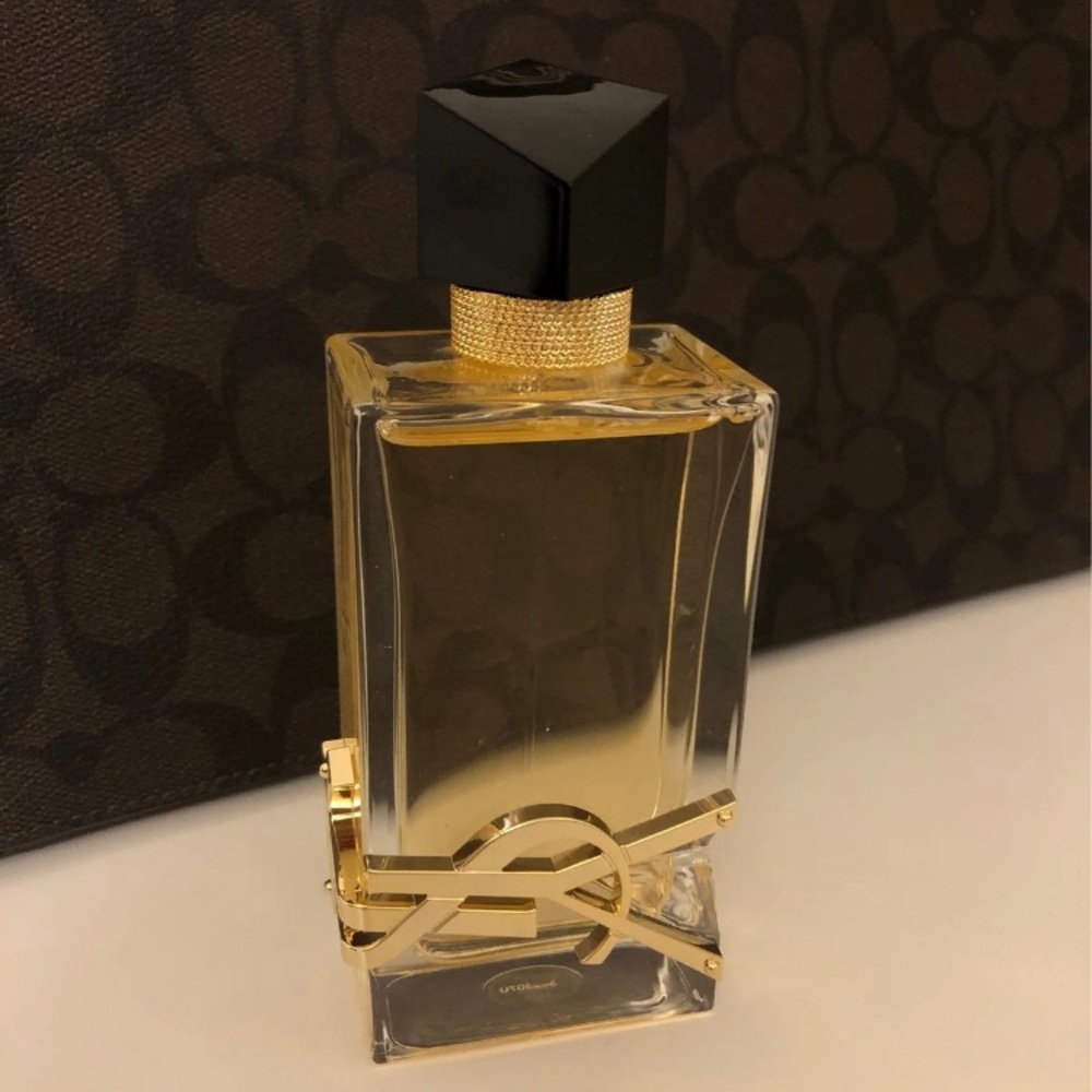 Yves saint Laurent libre